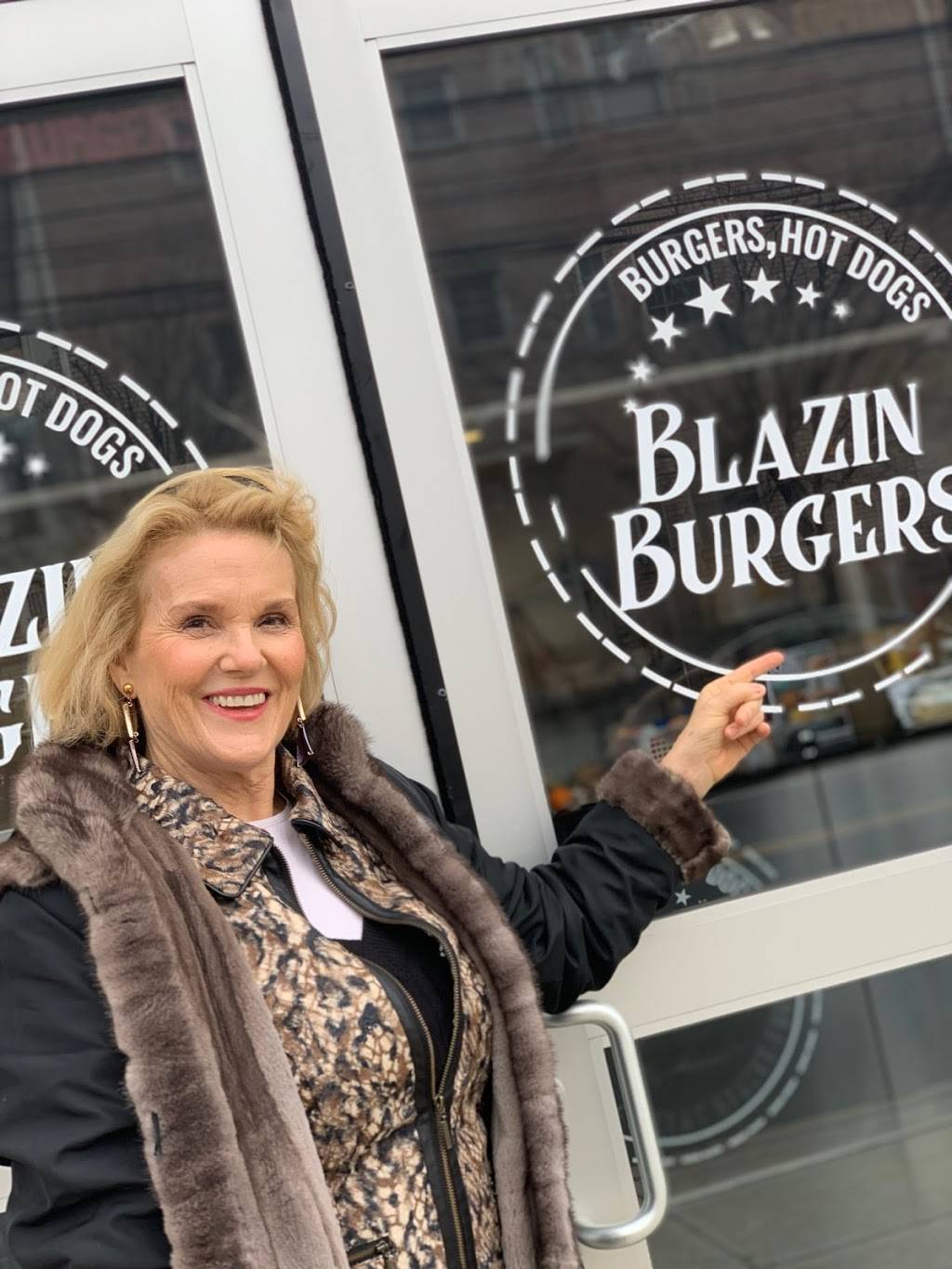 Blazin Burgers New Jersey | 46 Norfolk St, Newark, NJ 07102 | Phone: (973) 991-2457