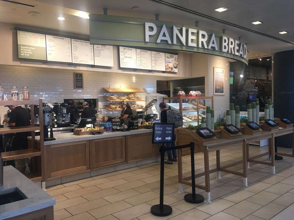 Panera Bread | Phoenix Sky Harbor International Airport (PHX), Gate C14, Phoenix, AZ 85034, USA