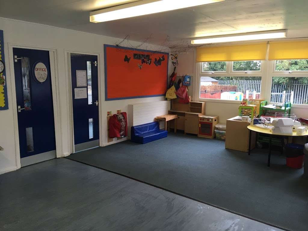 De Havilland Pre-School and Nursery | Travellers Ln, Hatfield AL10 8TQ, UK | Phone: 01707 268343