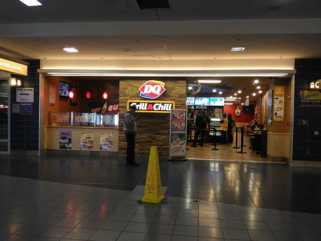 Dairy Queen Grill & Chill | 12 Ferry Terminal Dr, Staten Island, NY 10301, USA | Phone: (718) 447-6035