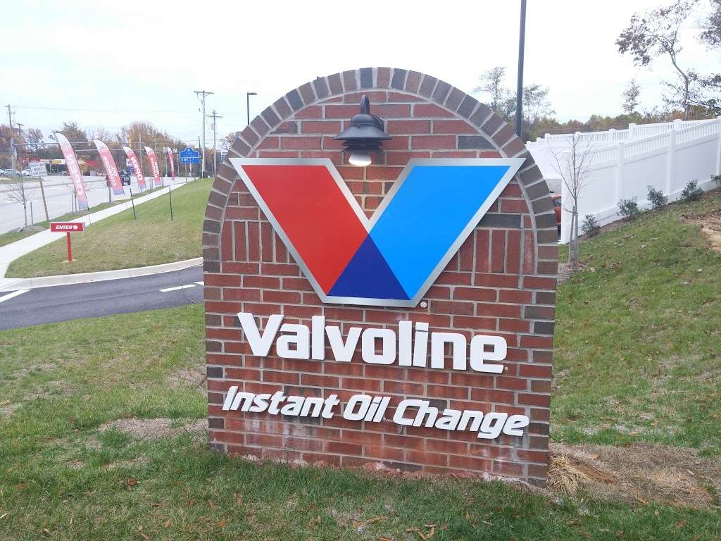 Valvoline Instant Oil Change | 11755 Rousby Hall Rd, Lusby, MD 20657, USA | Phone: (410) 449-6154