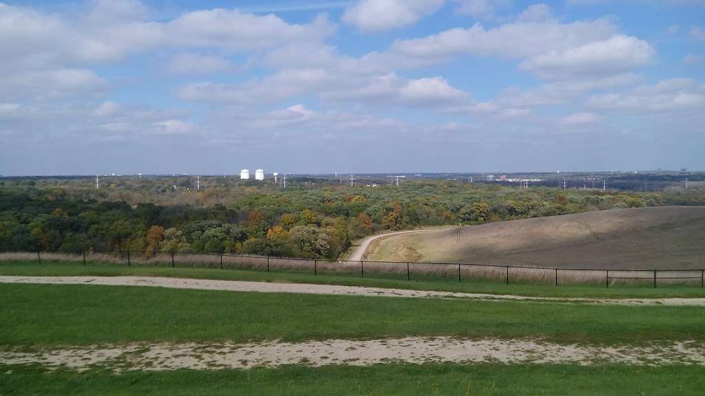 Greene Valley Scenic Overlook | Bolingbrook, IL 60440, USA | Phone: (630) 933-7200