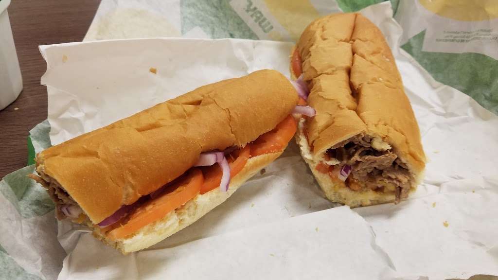 Subway | Service Rd, Fairfield, CT 06825, USA | Phone: (203) 955-1131