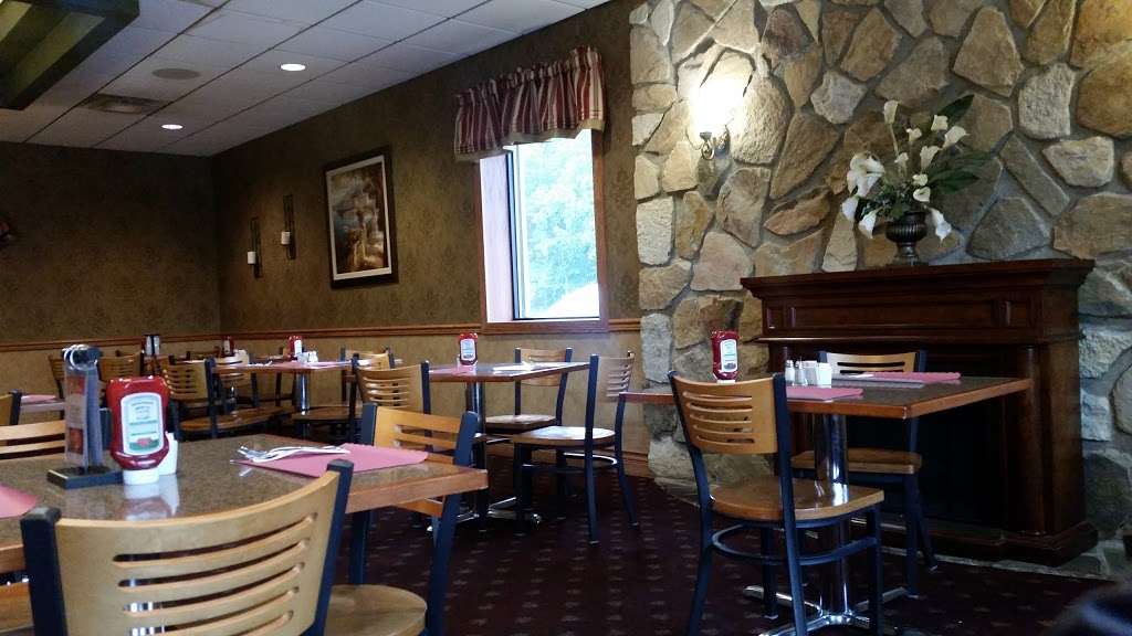 Kristys Casual Dining | 562 U.S. 9, Waretown, NJ 08758, USA | Phone: (609) 693-7070