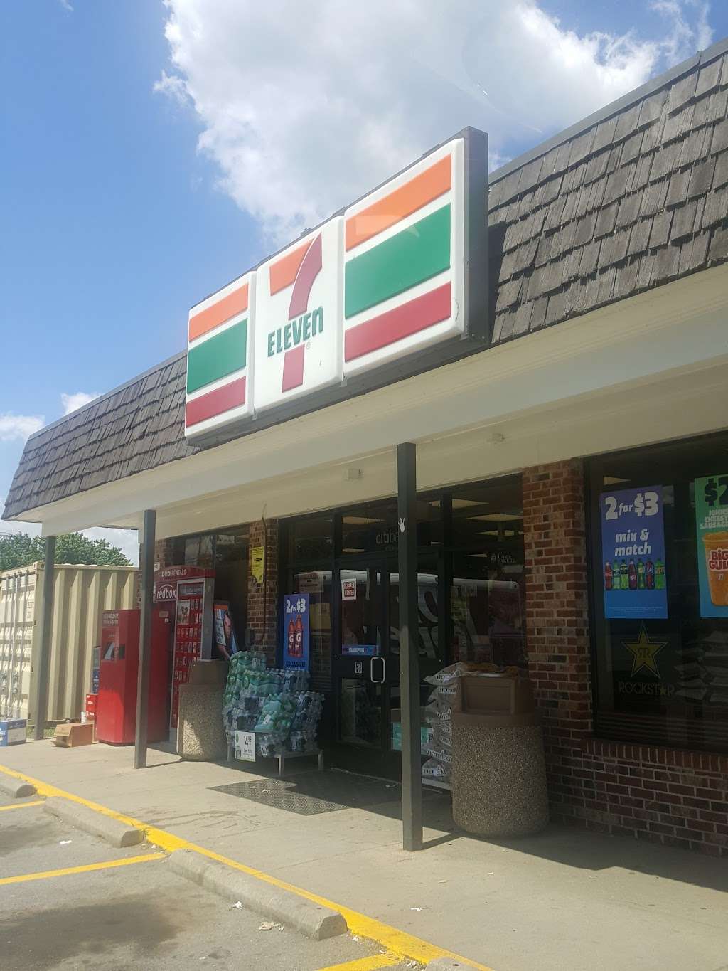 7-Eleven | 8949 Williamsport Pike, Falling Waters, WV 25419, USA | Phone: (304) 274-2152