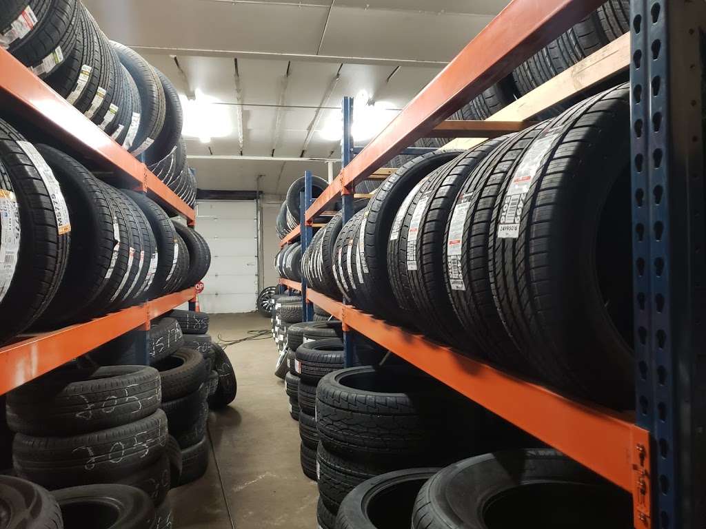 Happy Way Tire Shop | 1418 E Ridge Rd, Gary, IN 46409 | Phone: (219) 979-8930