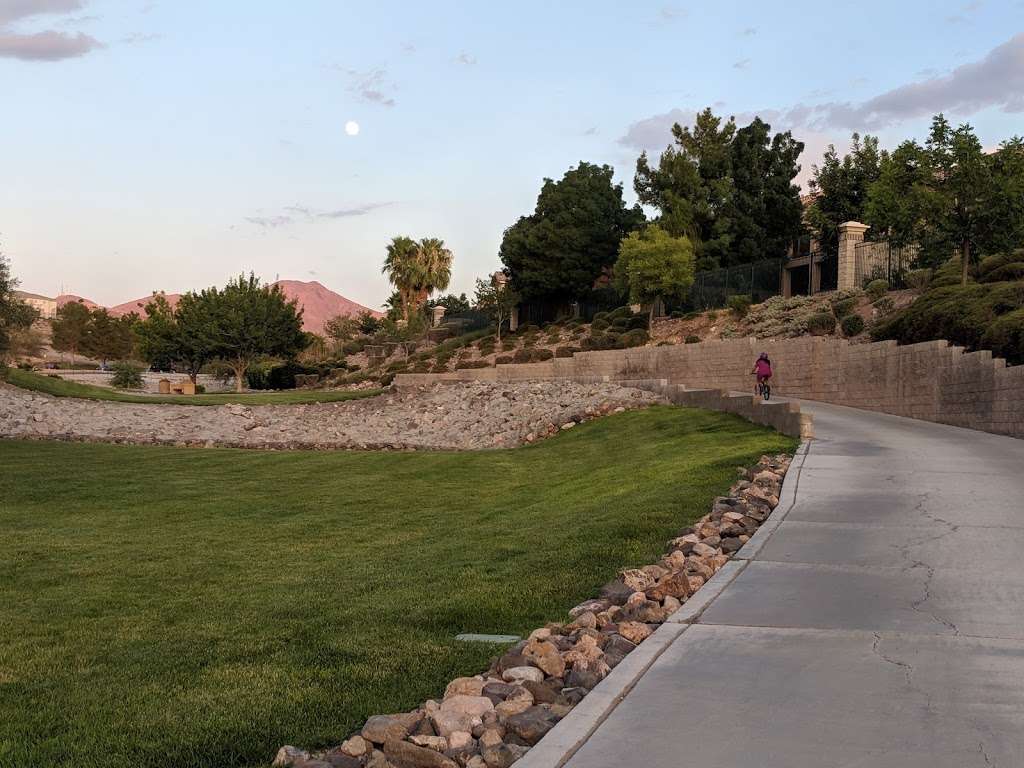 Sonata Park | 1550 Seven Hills Dr, Henderson, NV 89052, USA | Phone: (702) 267-4090