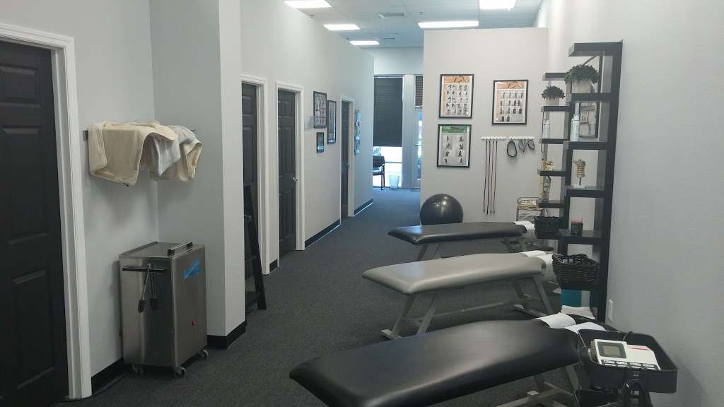 Avalon Park Chiropractic | 425 Avalon Park S Blvd #1000, Orlando, FL 32828, USA | Phone: (407) 930-3696