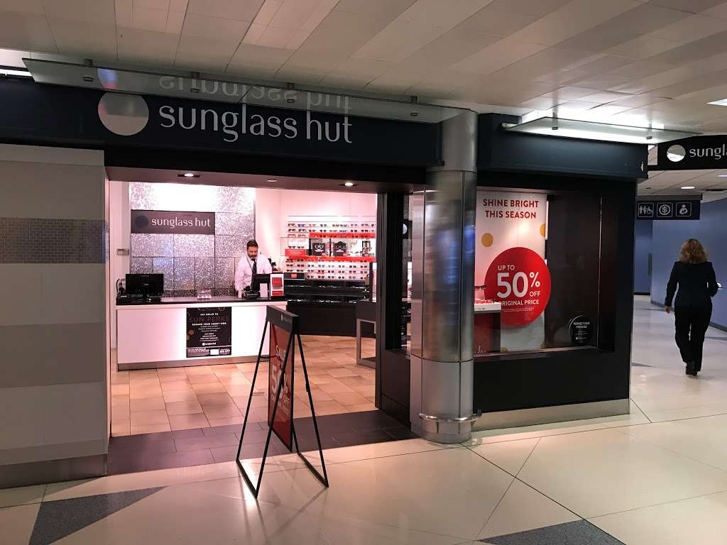 Sunglass Hut | 10000 West OHare Ave Terminal 2 T, 2, Chicago, IL 60666 | Phone: (773) 686-9121