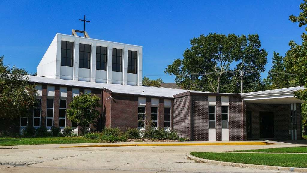 St Patricks Catholic Church | 126 W Mazon Ave, Dwight, IL 60420, USA | Phone: (815) 584-3522