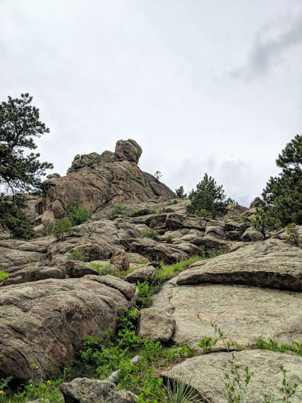 Alderfer/Three Sisters Park East Trailhead | 30357 Buffalo Park Rd, Evergreen, CO 80439 | Phone: (303) 271-5925