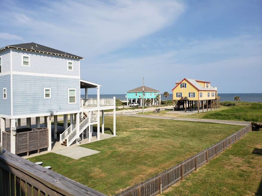 801 Sea Haven | 801 West Ln, Crystal Beach, TX 77650, USA