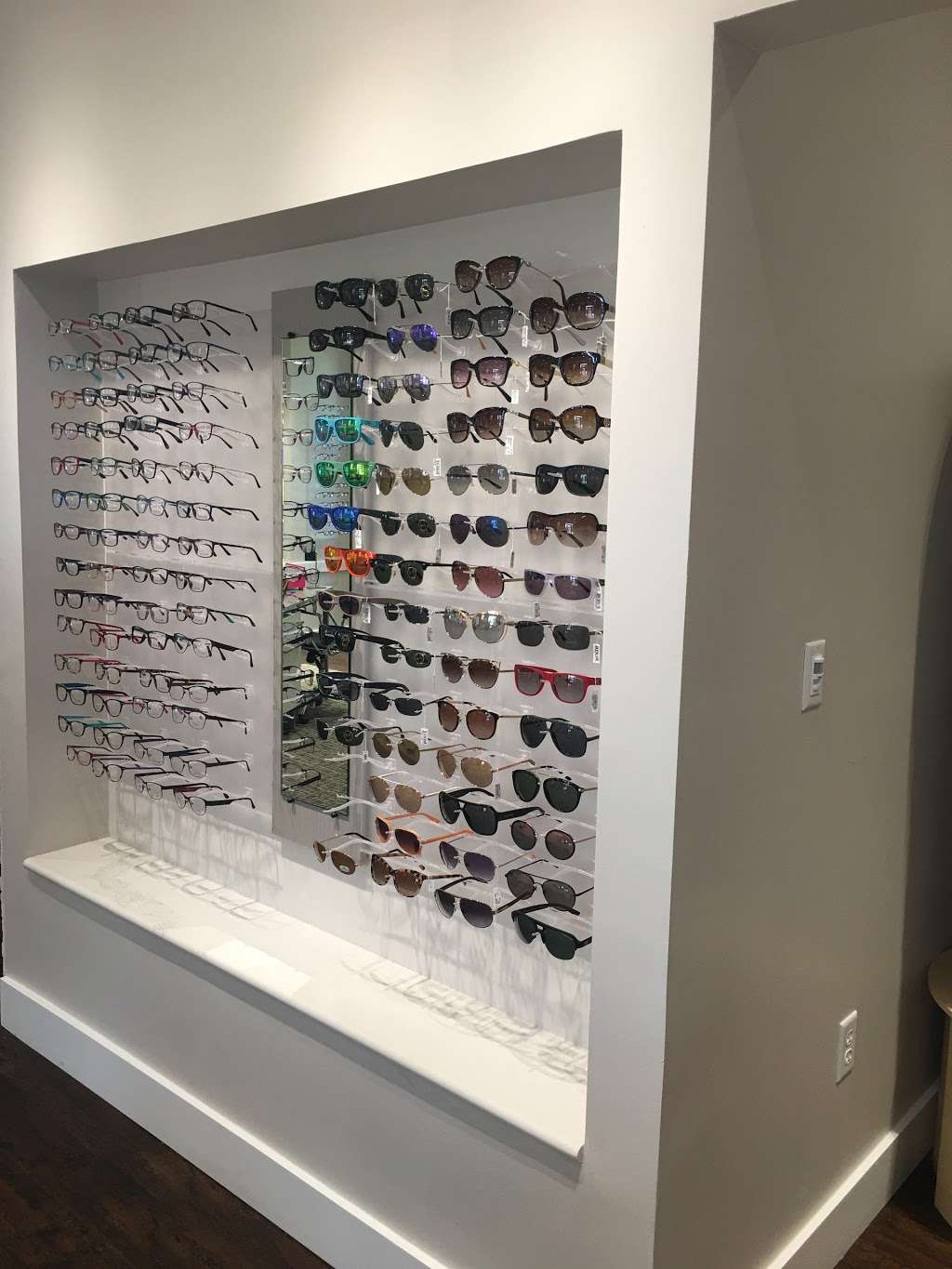 Advanced Vision Care | 3893 Military Trail #4, Jupiter, FL 33458, USA | Phone: (561) 429-8753