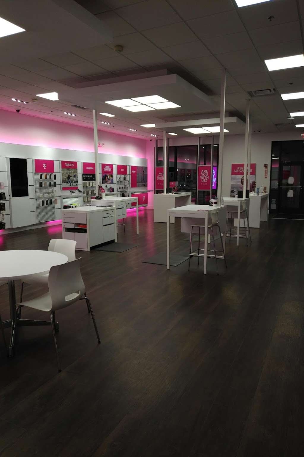 T-Mobile | 2000 Marlton Pike W Suite A, Cherry Hill, NJ 08002, USA | Phone: (856) 662-0246
