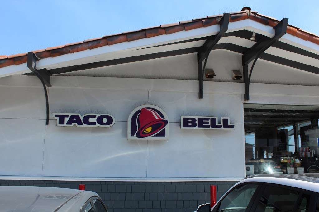 Taco Bell | 17299 Pacific Coast Hwy, Pacific Palisades, CA 90272, USA | Phone: (310) 459-7645