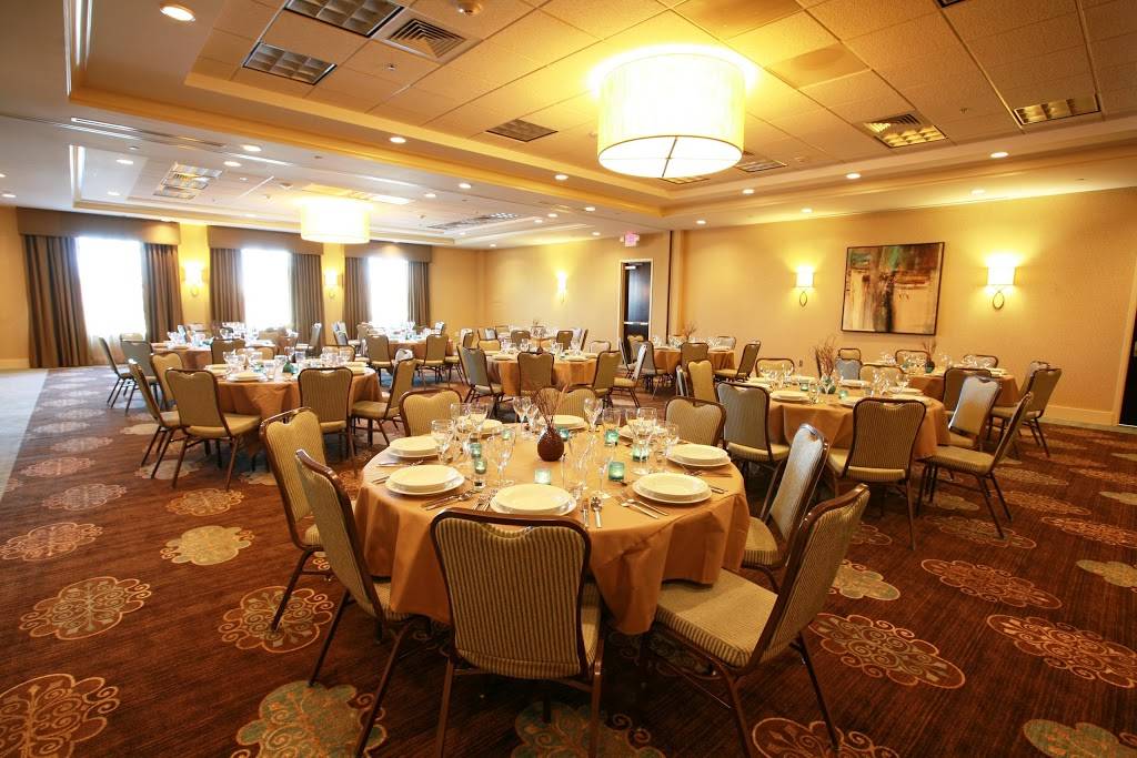 Hilton Garden Inn Charlotte/Concord | 7831 Gateway Ln NW, Concord, NC 28027, USA | Phone: (704) 979-2900