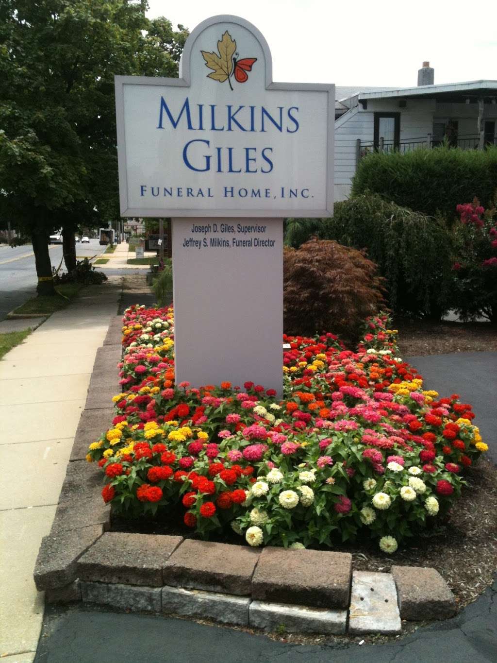 Milkins Giles Funeral Home Inc. | 4914 Kutztown Rd, Temple, PA 19560, USA | Phone: (610) 921-3121