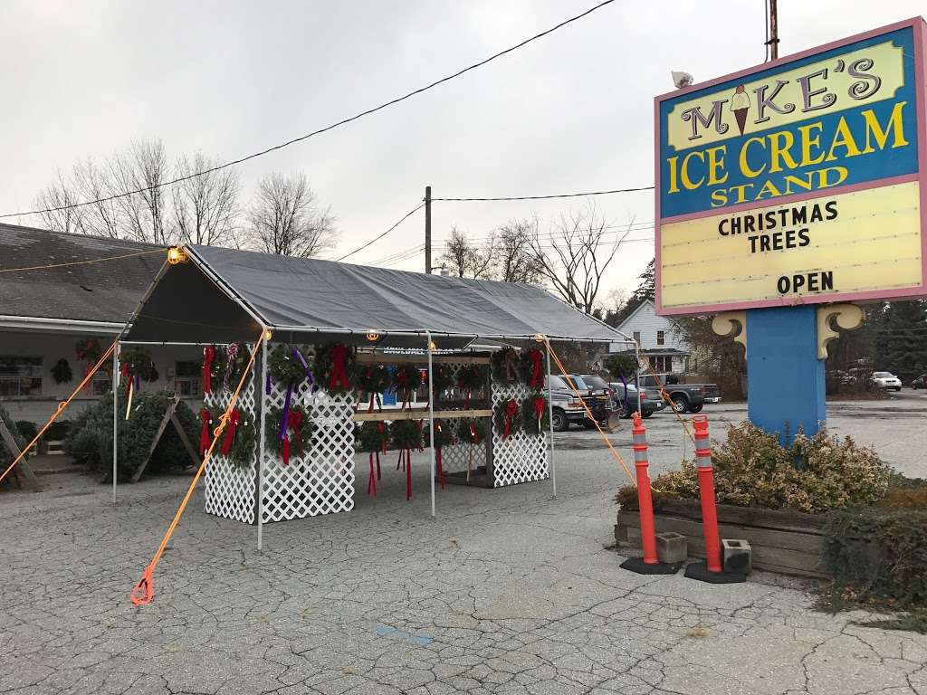 Mikes Ice Cream Stand | 466 Nashua Rd, Dracut, MA 01826, USA