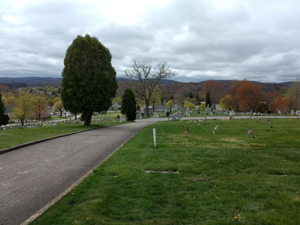 Saint Thomas Aquinas Cemetery | Cemetery St & Pike St, Archbald, PA 18403, USA