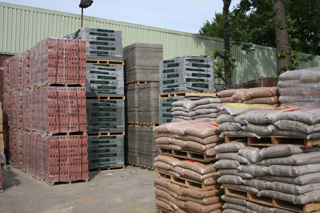 Newplant Timber Supplies Ltd | 11, Brunswick Industrial Estate, Brunswick Way, London N11 1JL, UK | Phone: 020 8368 8002