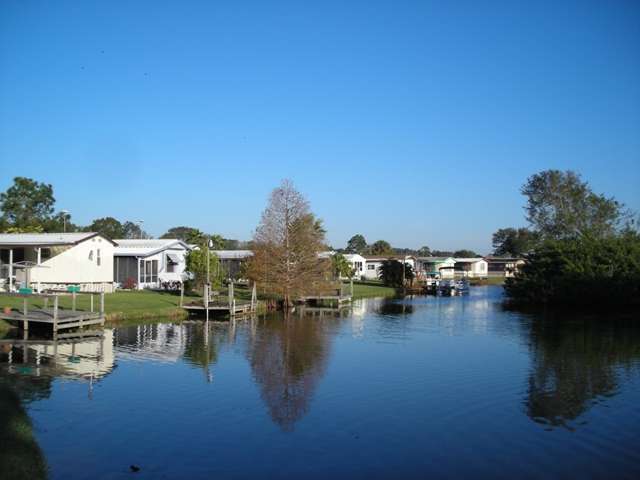 Anglers Cove West Retirement Community | 944 Reynolds Rd, Lakeland, FL 33801, USA | Phone: (866) 370-1581