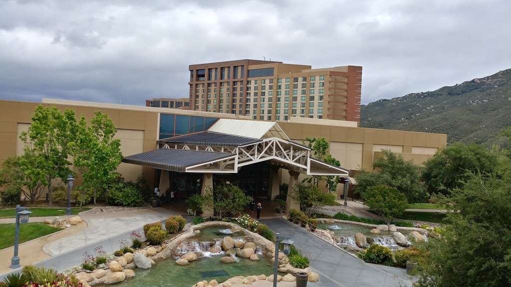 Pechanga Resort Casino | 45000 Pechanga Pkwy, Temecula, CA 92592, USA | Phone: (877) 711-2946