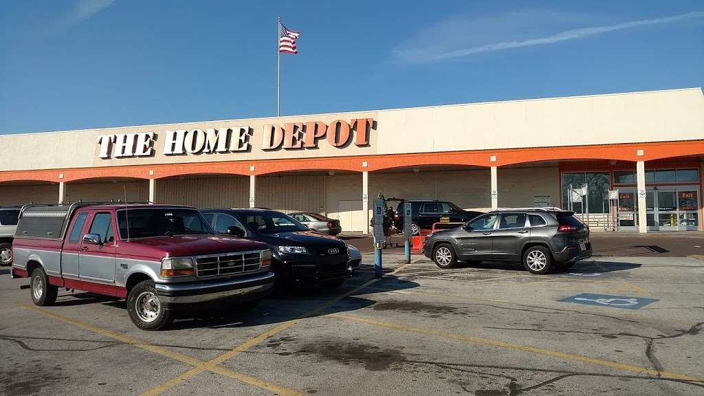 The Home Depot | 700 Reed Rd, Broomall, PA 19008, USA | Phone: (610) 356-3927