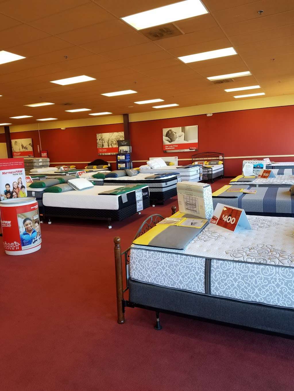 Mattress Firm Elverson | 246 Crossings Blvd, Elverson, PA 19520 | Phone: (610) 286-0071