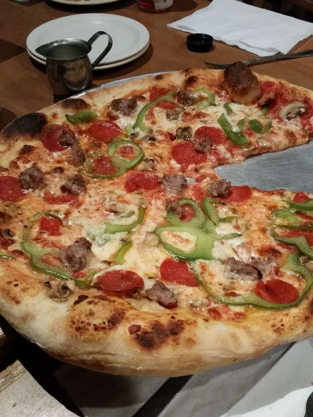 Follieros Italian Food and Pizza | 5566 N Figueroa St, Los Angeles, CA 90042, USA | Phone: (323) 254-0505
