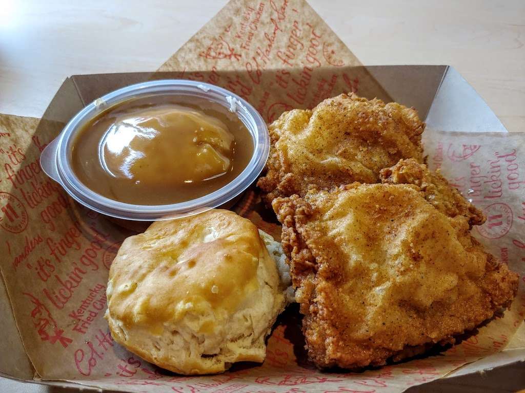 KFC | 6745 Mira Mesa Blvd, San Diego, CA 92121, USA | Phone: (858) 558-1581
