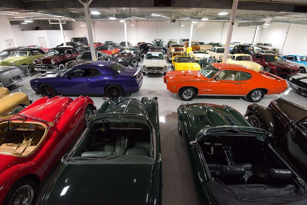 Motorcar Classics | 380 Smith St, Farmingdale, NY 11735, USA | Phone: (631) 779-6200