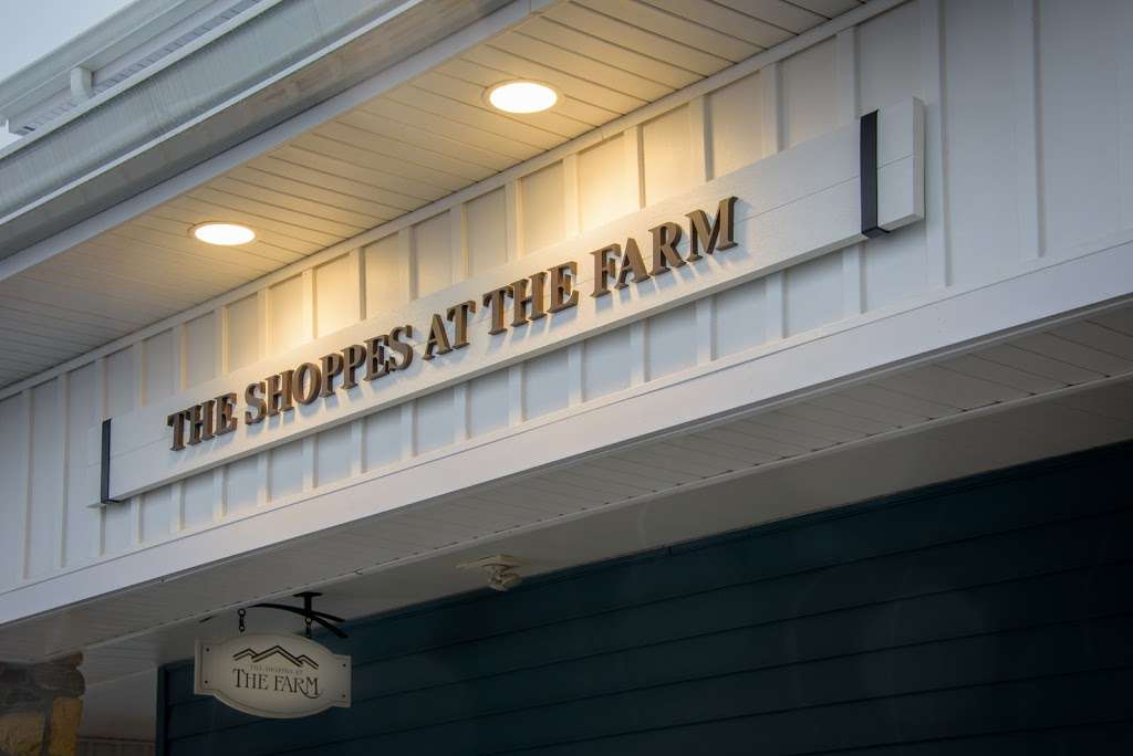 Shoppes at the Farm | 665 US-22, Whitehouse Station, NJ 08889, USA | Phone: (844) 855-6464