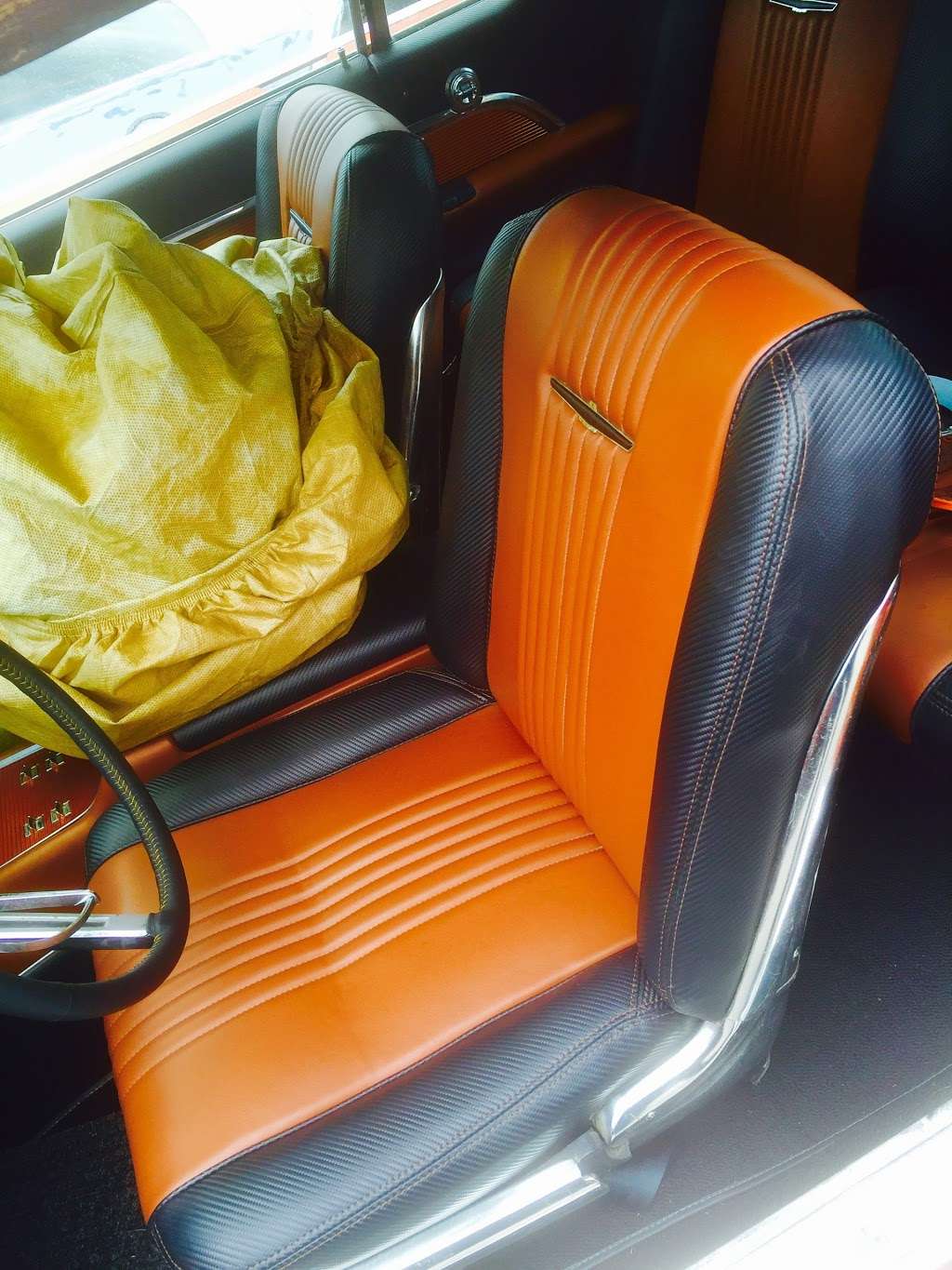 Reyes Auto Upholstery | 7811 Alameda St, Los Angeles, CA 90001, USA | Phone: (323) 589-7934