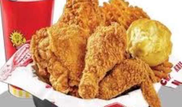 krispy krunchy chicken | 902 Main St, Woburn, MA 01801, USA | Phone: (781) 281-2047