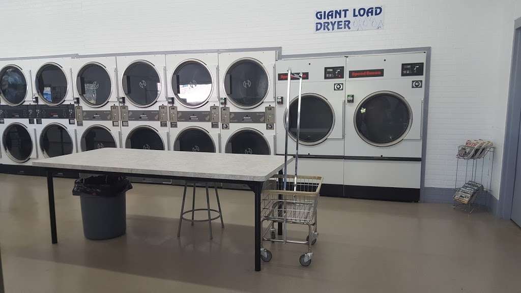 Sparkle Laundromat | 692 E Division St, Coal City, IL 60416 | Phone: (815) 634-4111