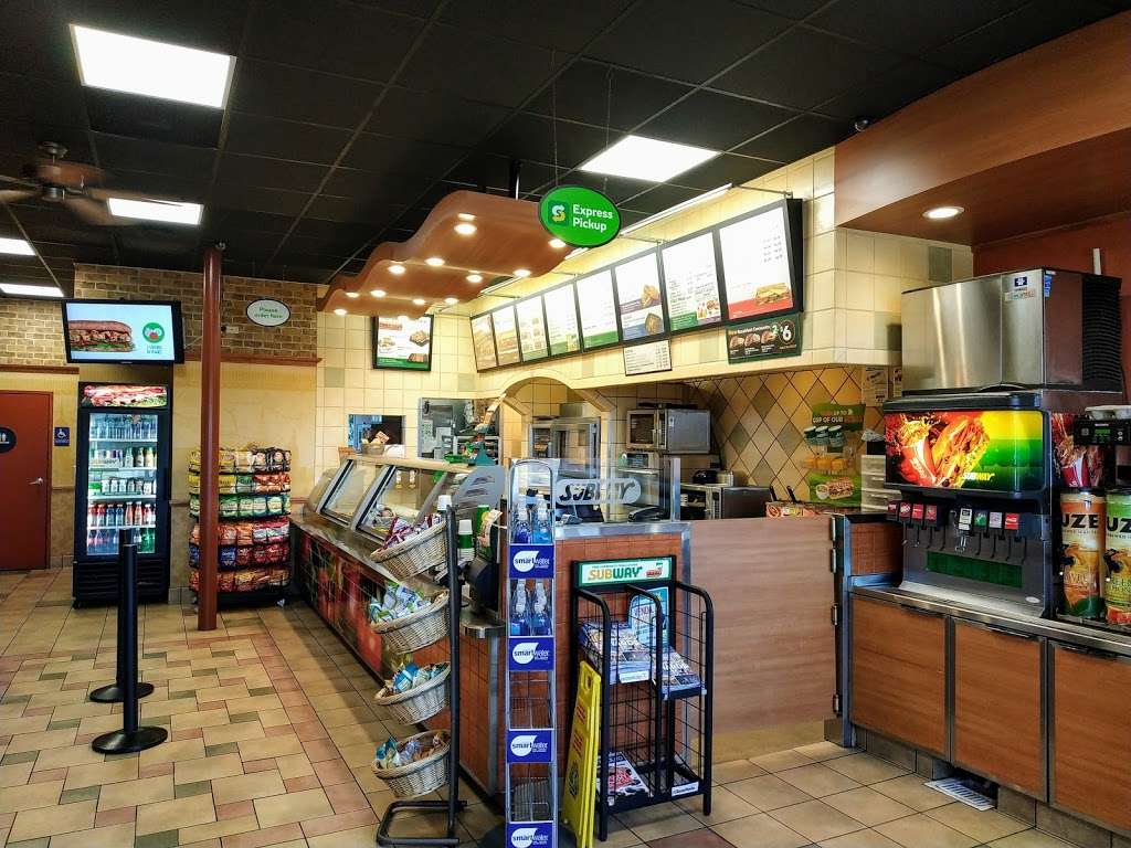 Subway Restaurants | 513 W Chapman, Anaheim, CA 92802, USA | Phone: (714) 748-2828
