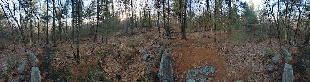 Mt Pisgah Bennett Trail Parking | 514-720 Lyman Rd, Northborough, MA 01532, USA