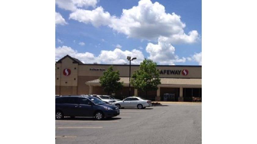 Safeway Pharmacy | 3713 Lee Hwy, Arlington, VA 22207, USA | Phone: (703) 841-2432