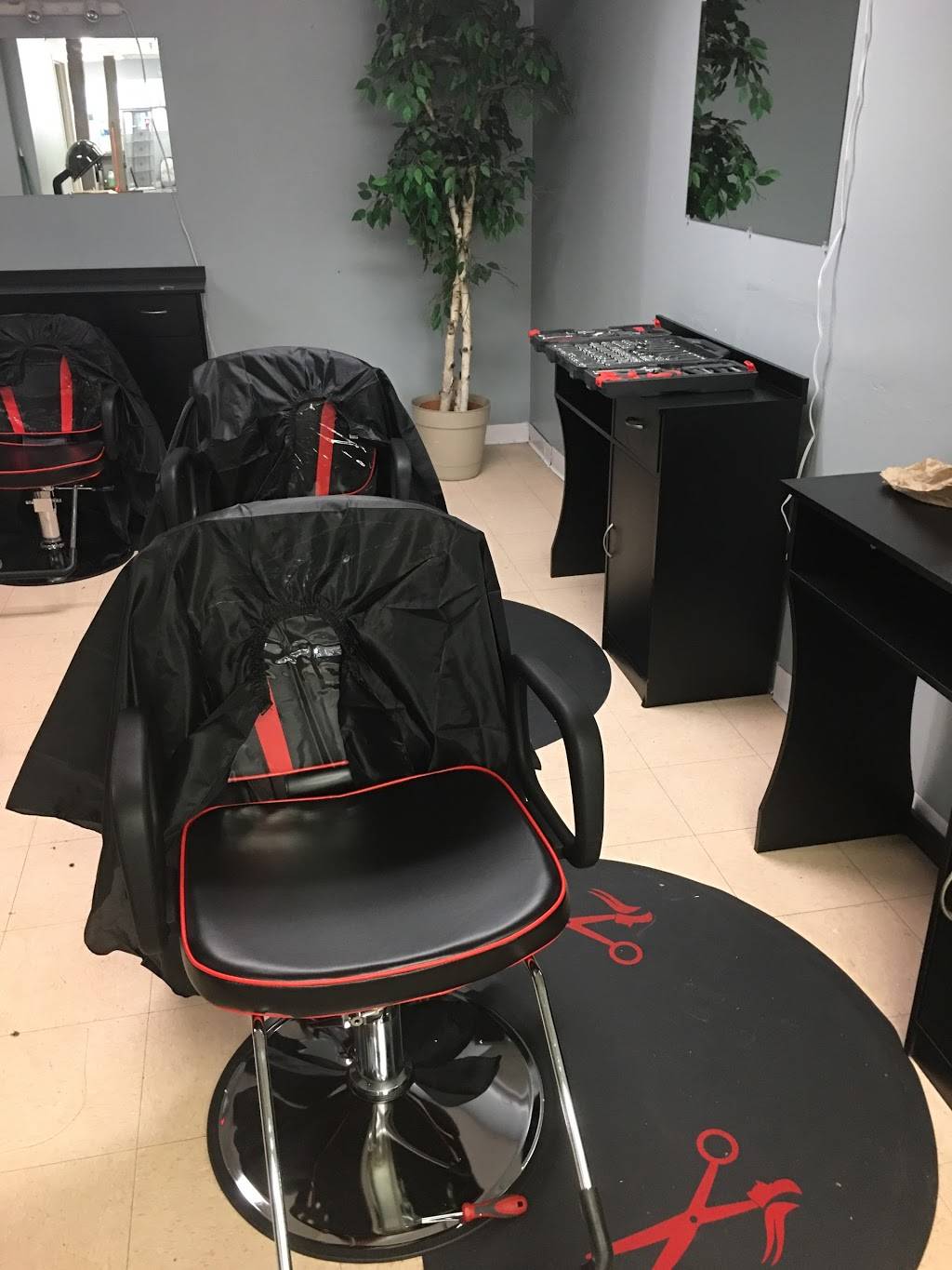 Lux Exclusive Barbering | 2845 Brookdale Dr, Brooklyn Park, MN 55444, USA | Phone: (763) 560-9506