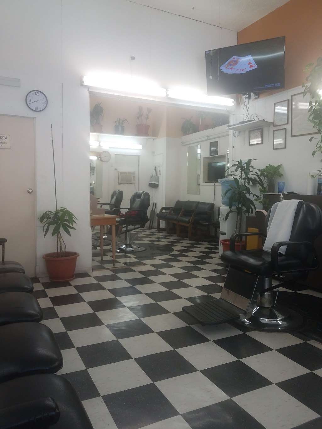 Torres Barber Shop | 3402 N Broadway, Los Angeles, CA 90031, USA | Phone: (323) 221-8864