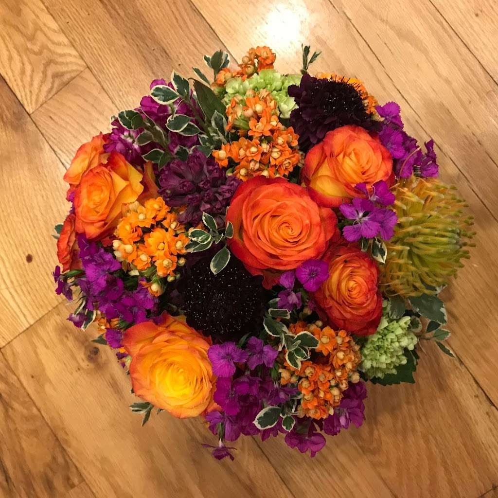 Rolling Ridge Floral Design | 7409 Brink Rd, Gaithersburg, MD 20882, USA | Phone: (301) 919-1316