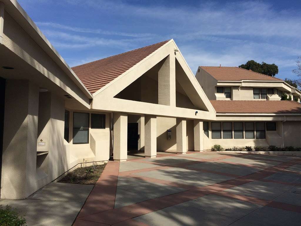 University Housing Office | 5300 Paseo Rancho Castilla, Los Angeles, CA 90032, USA | Phone: (323) 343-4800