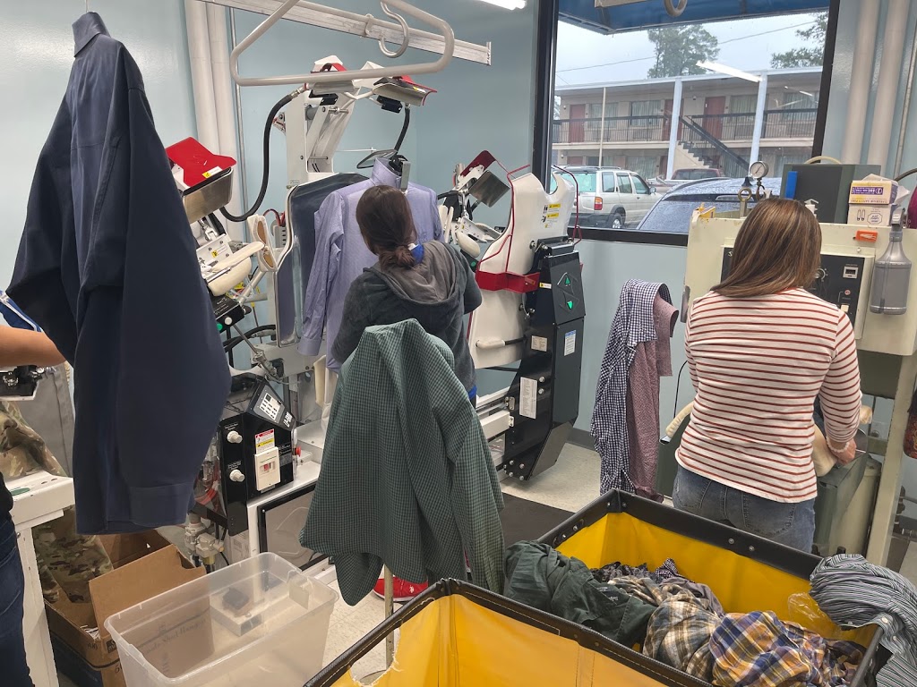 Churchland Cleaners | 3254 Western Branch Blvd, Chesapeake, VA 23321, USA | Phone: (757) 484-5088