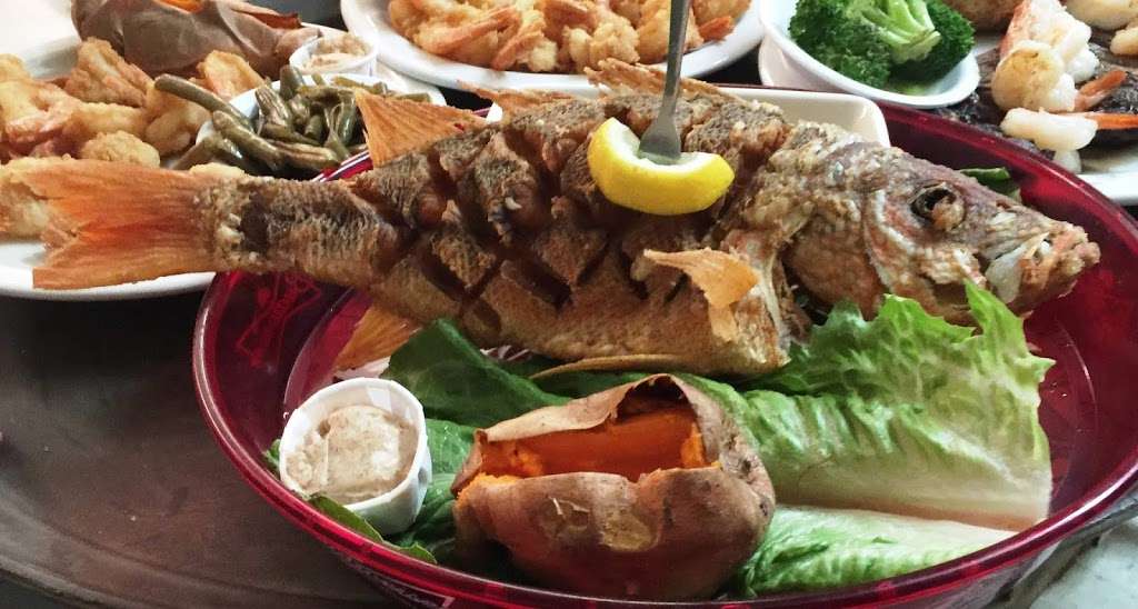 The Crooked Bass Grill and Tavern | 1010 N Scenic Hwy, Babson Park, FL 33827 | Phone: (863) 589-5887