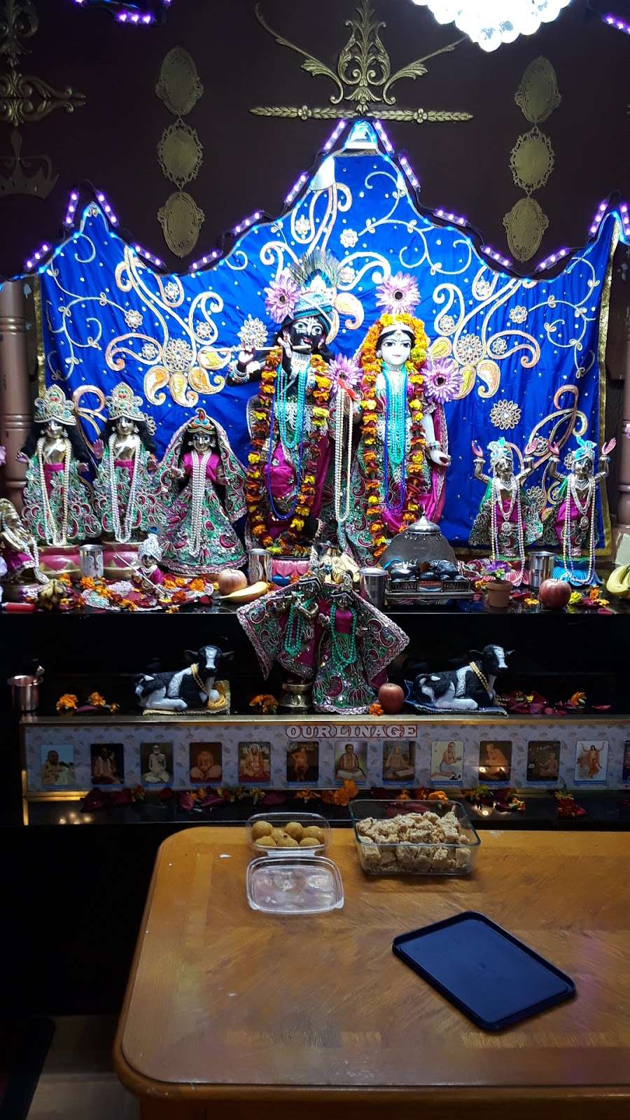 Shri Radha Madhav Temple | 2425 W Ramsey Ave, Milwaukee, WI 53221, USA | Phone: (414) 323-4611