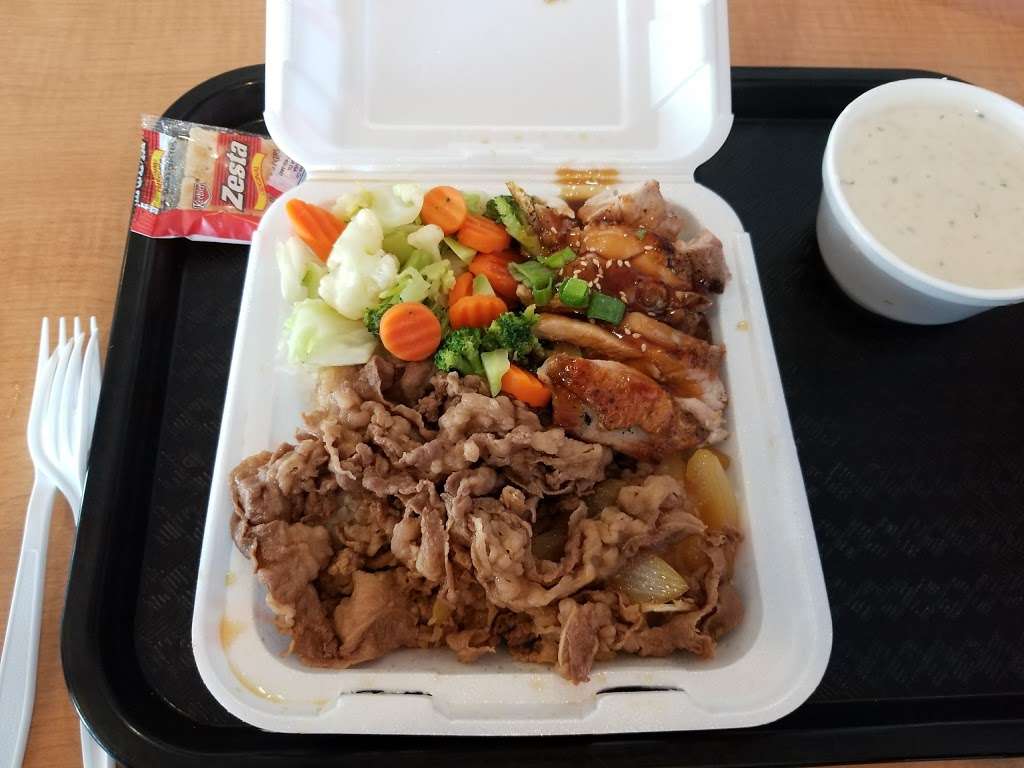 Yoshinoya Madison | 3501 Madison St, Riverside, CA 92504, USA | Phone: (951) 353-2274