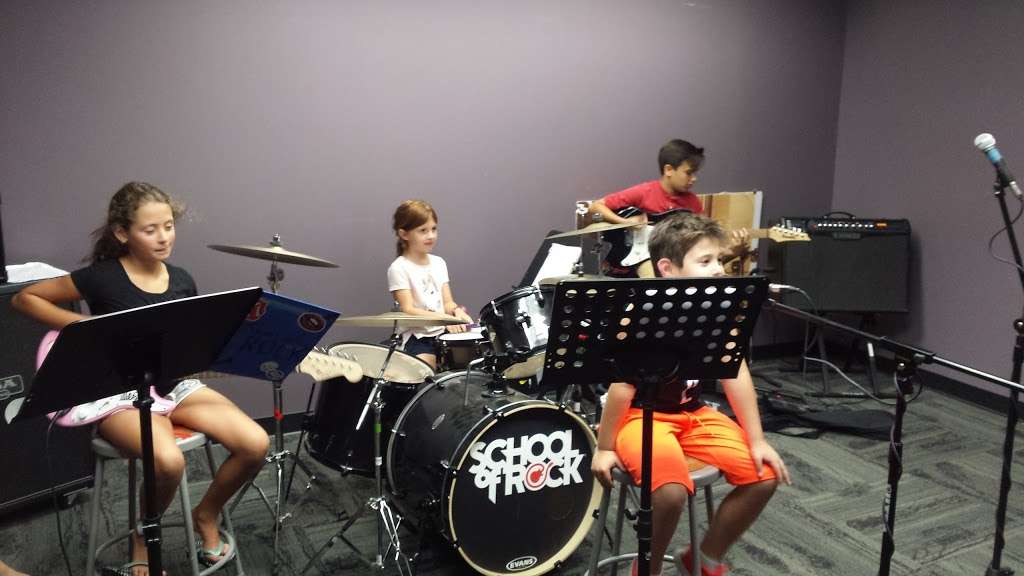 School of Rock Randolph | 540 NJ-10, Randolph, NJ 07869, USA | Phone: (862) 437-1220