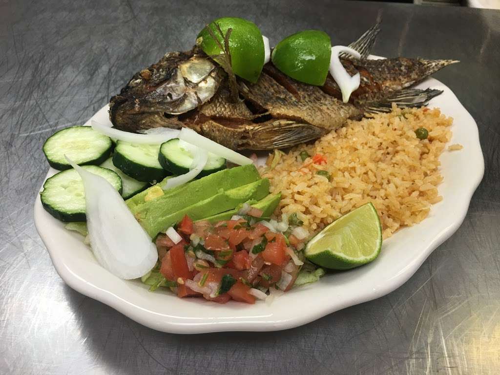 3 Hermanos Mexican Grill | 11 N Carolina Ave, Maiden, NC 28650, USA | Phone: (828) 970-4080