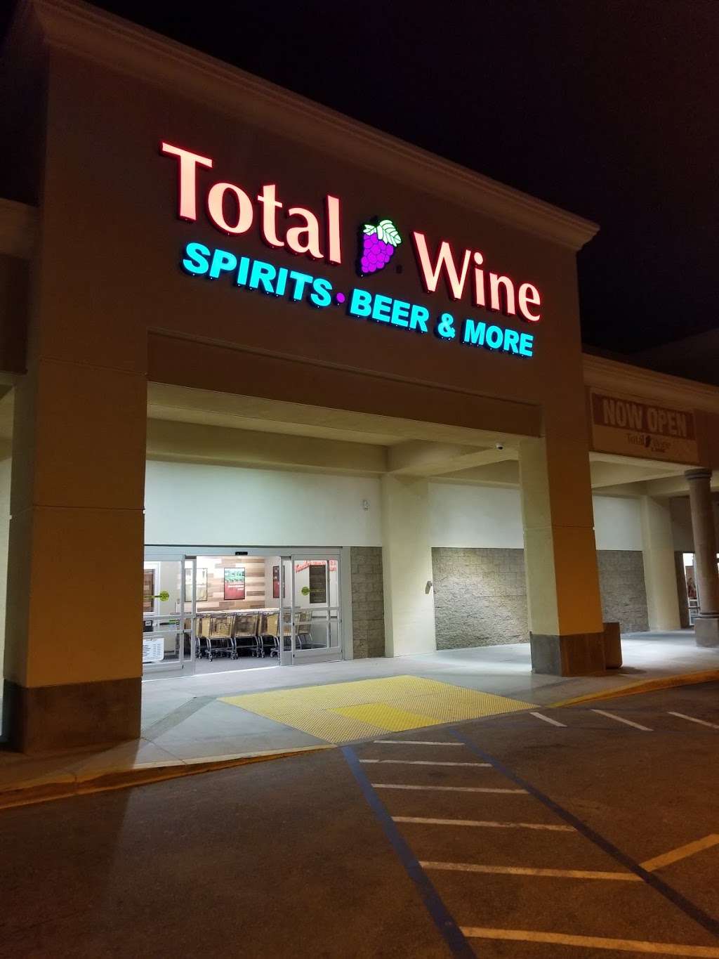 Total Wine & More | 40432 Winchester Rd, Temecula, CA 92591, USA | Phone: (951) 719-3712