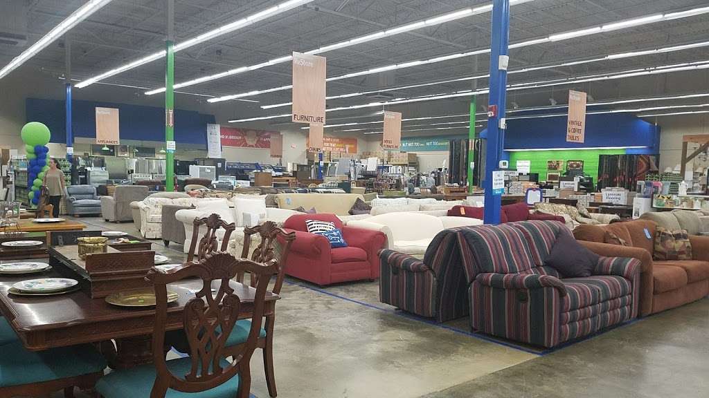 Habitat for Humanity Charlotte Restore | 8104 University City Blvd, Charlotte, NC 28213, USA | Phone: (704) 716-3150